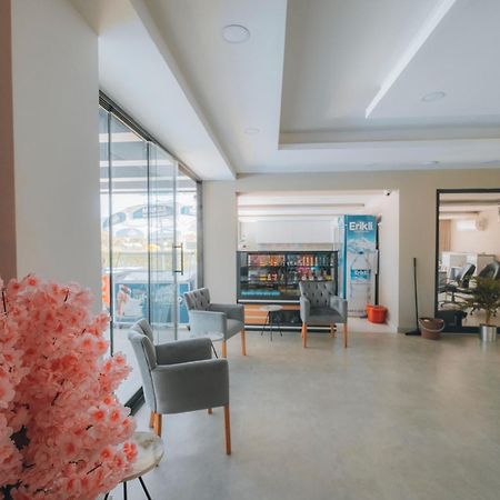 Palmila Butik Otel ซิลิฟเค ภายนอก รูปภาพ