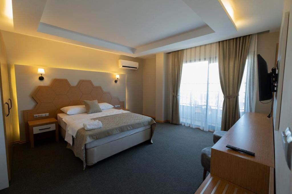 Palmila Butik Otel ซิลิฟเค ภายนอก รูปภาพ