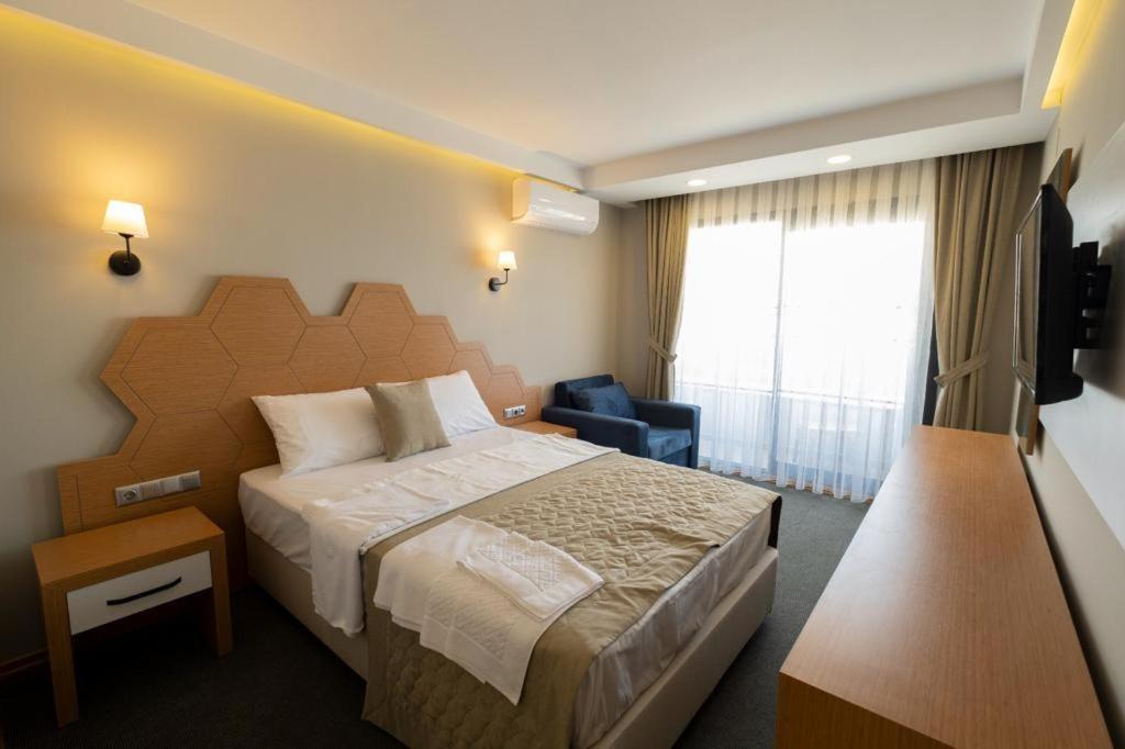 Palmila Butik Otel ซิลิฟเค ภายนอก รูปภาพ
