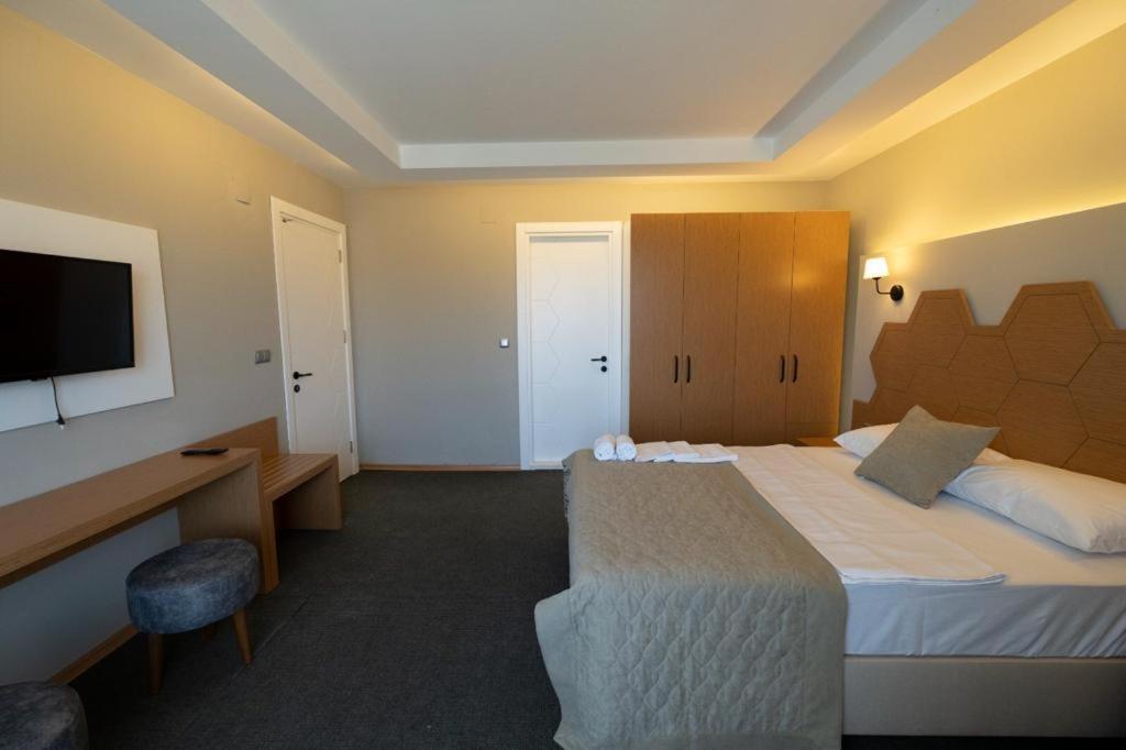 Palmila Butik Otel ซิลิฟเค ภายนอก รูปภาพ
